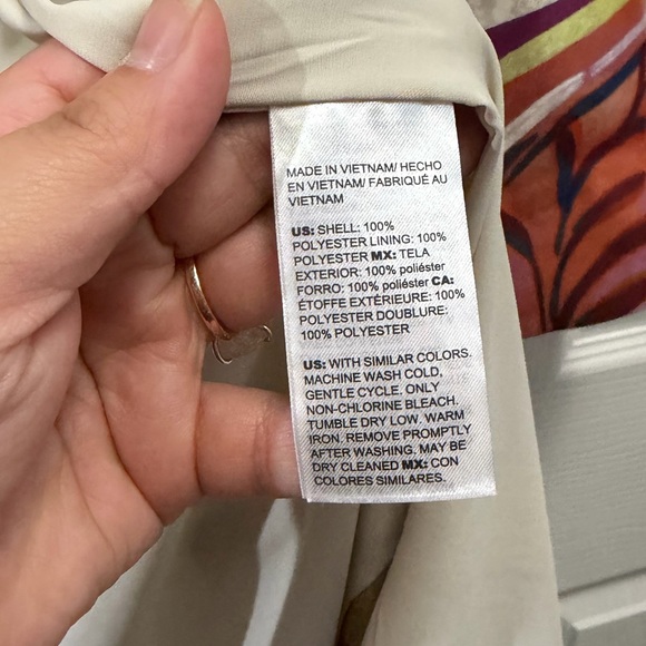 Chico’s multicolor floral duster with pockets - Picture 6 of 6